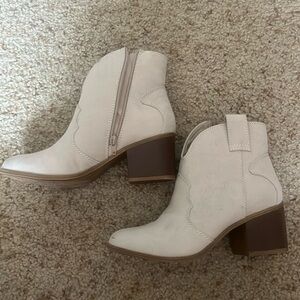 white ankle cowgirl boots